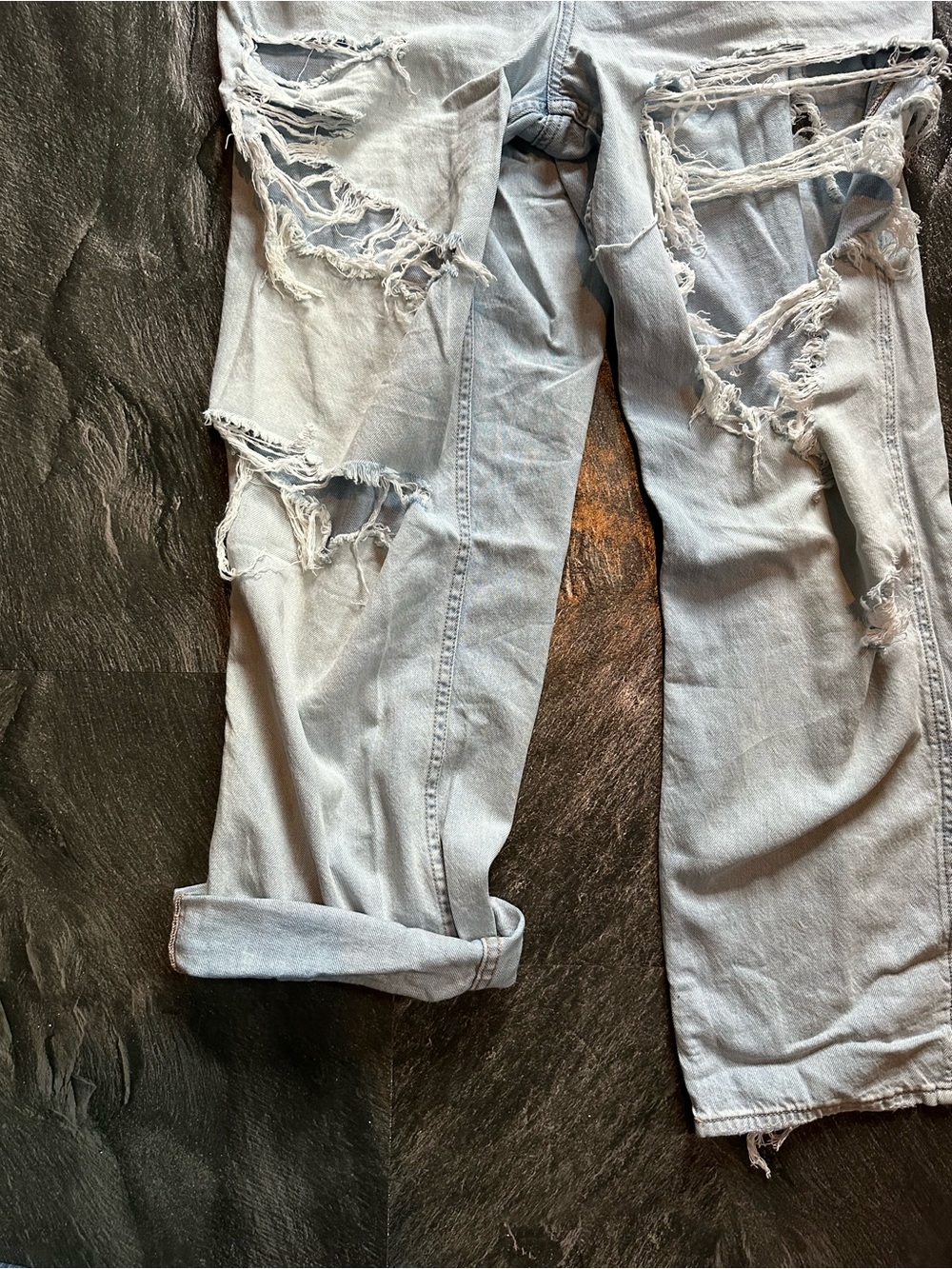American Eagle Outfitters Light Wash Distressed Denim Overalls - Picture 4 of 13